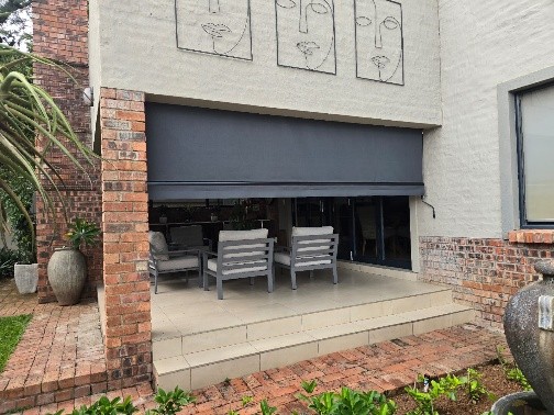 Outdoor blind by Linric Blinds