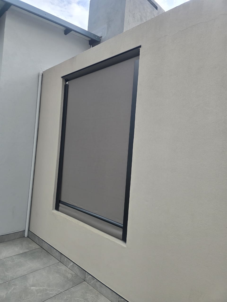 Outdoor blind by Linric Blinds